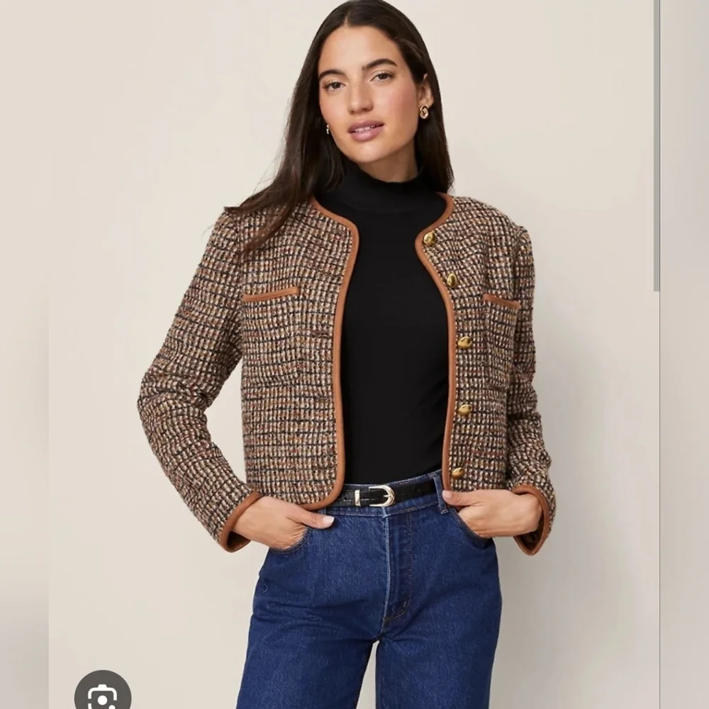 NWT Ann Taylor Weekend Tweed Crew Neck Jacket - Picture 3 of 7